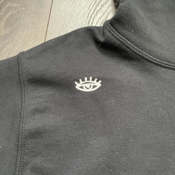 Black Wavy Font Graphic Hoodie - Picture 4 of 9